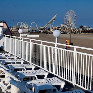 Heart Of Wildwood Boardwalk Motel